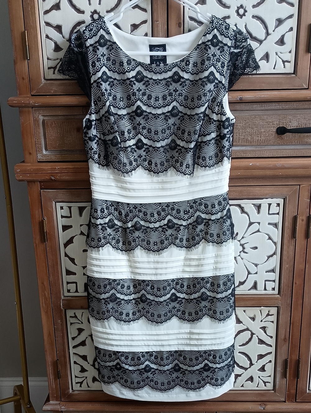 Black & White Lace-Overlay Sheath Dress by JAX